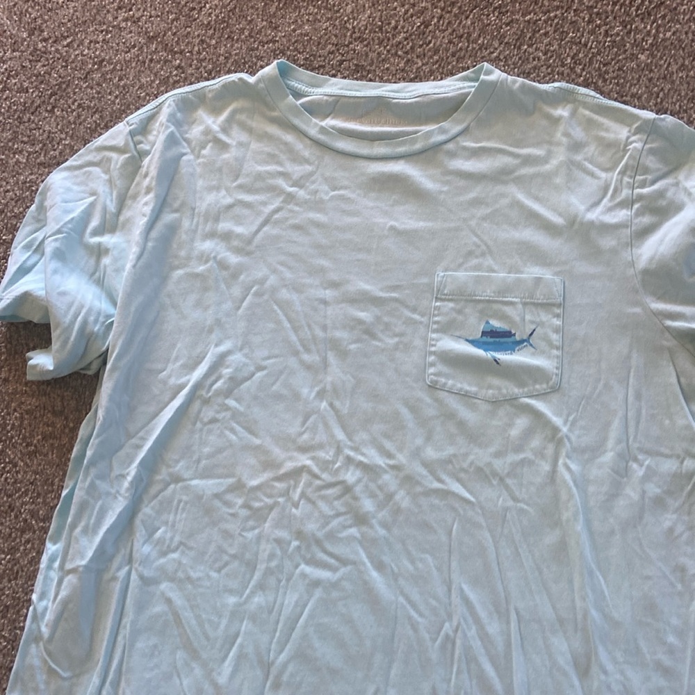 Vineyard vine 3 tshirts and one pullover long and short sleeved  for 20 dollars